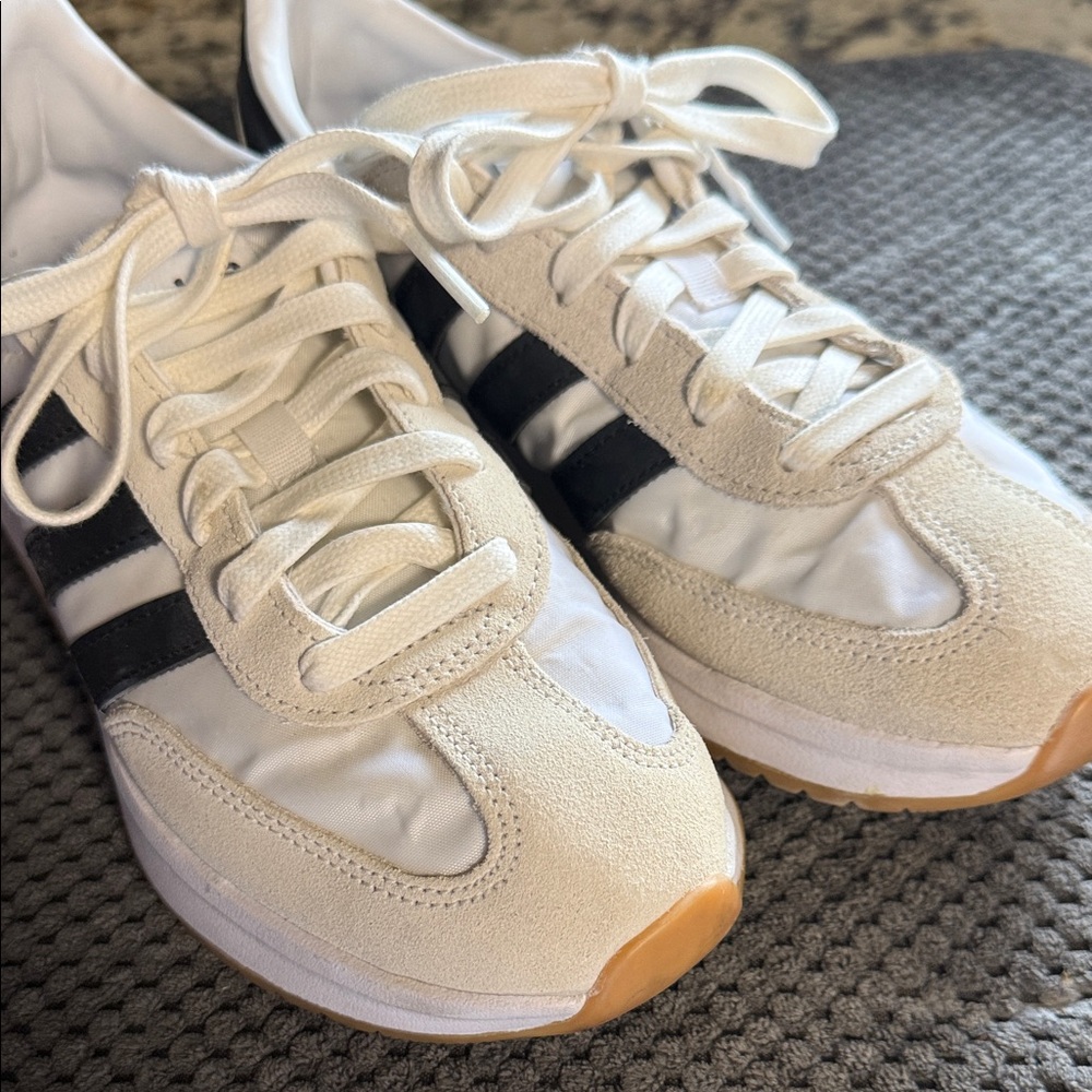adidas Cream White Black Athletic Sneakers with Gum Toe